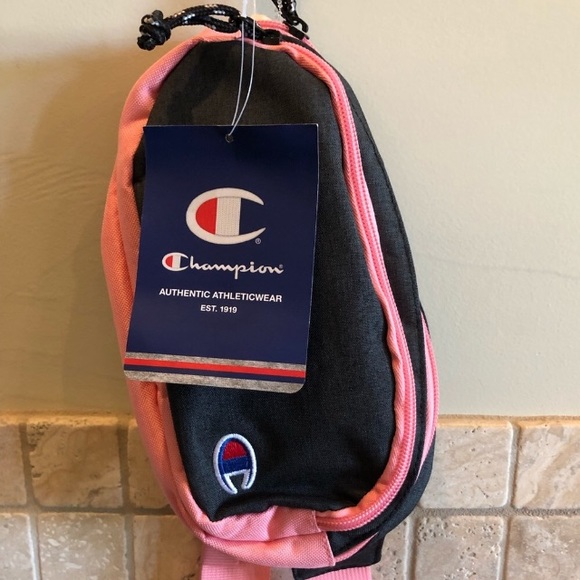 Champion | Forever Champ Signal Fanny Pack Bag - Picture 6 of 7